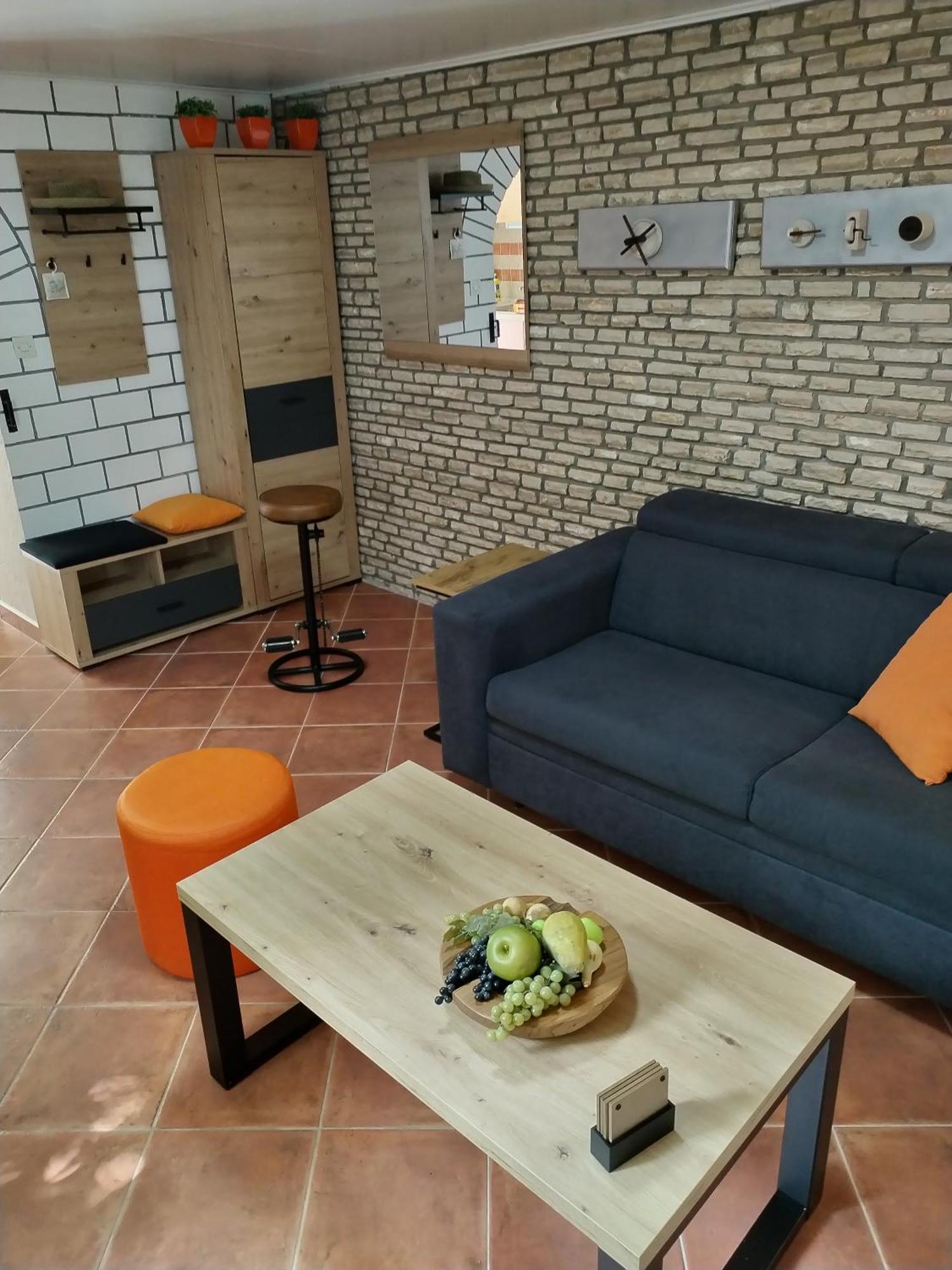 Apartments Popi Klenovica Eksteriør bilde